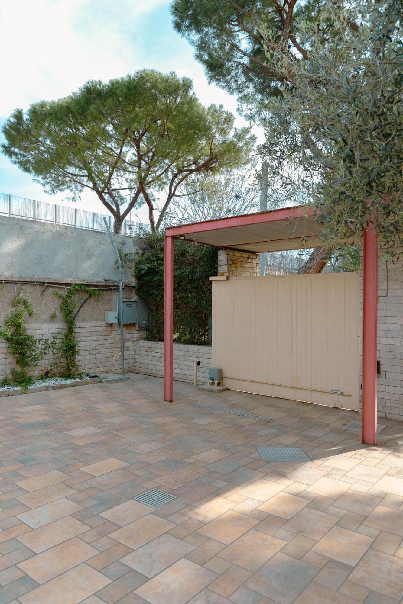 B&B Le Foglie D'Ulivo Bari Bagian luar foto